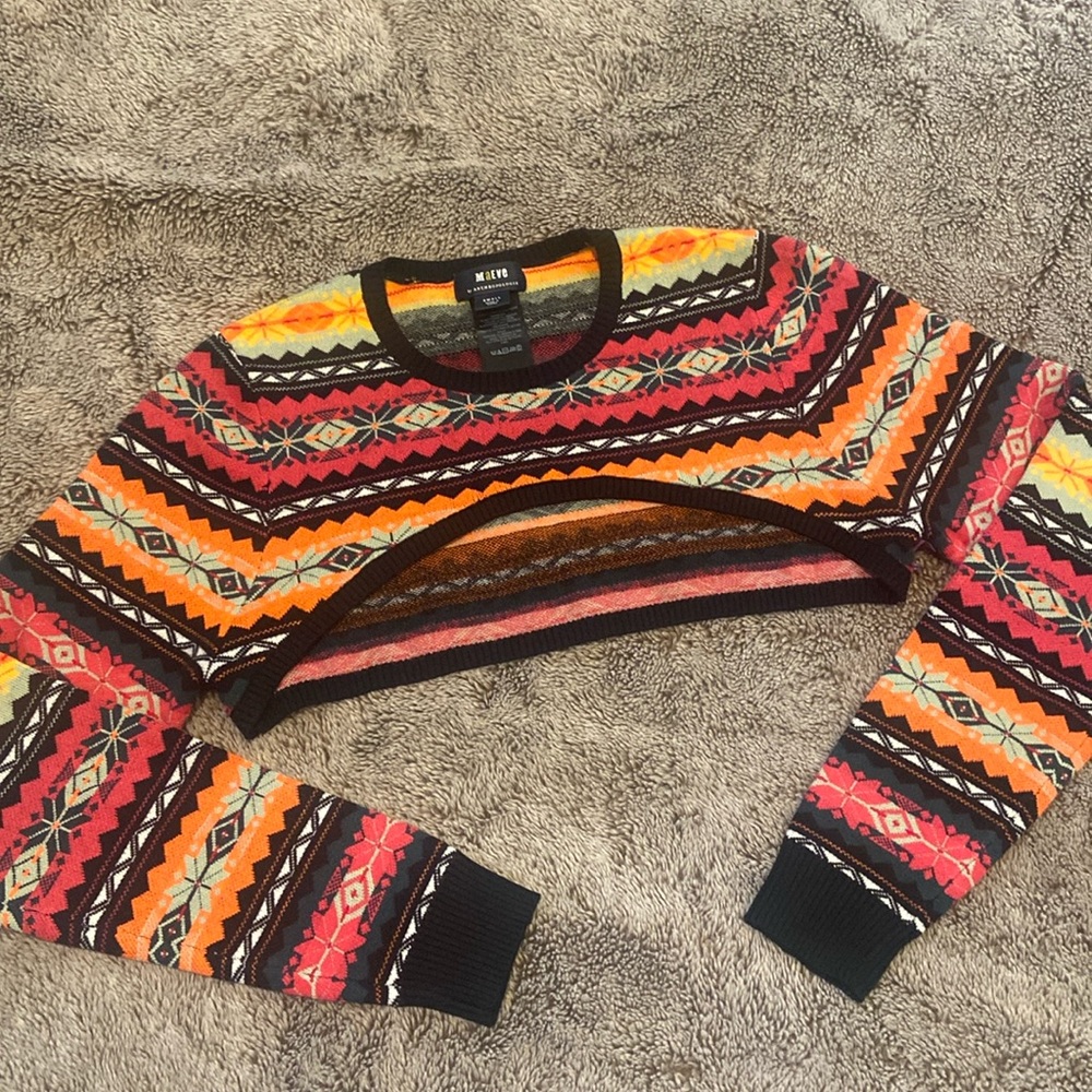 Mauve Shrug